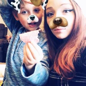 Meet your Posher, Fâÿ